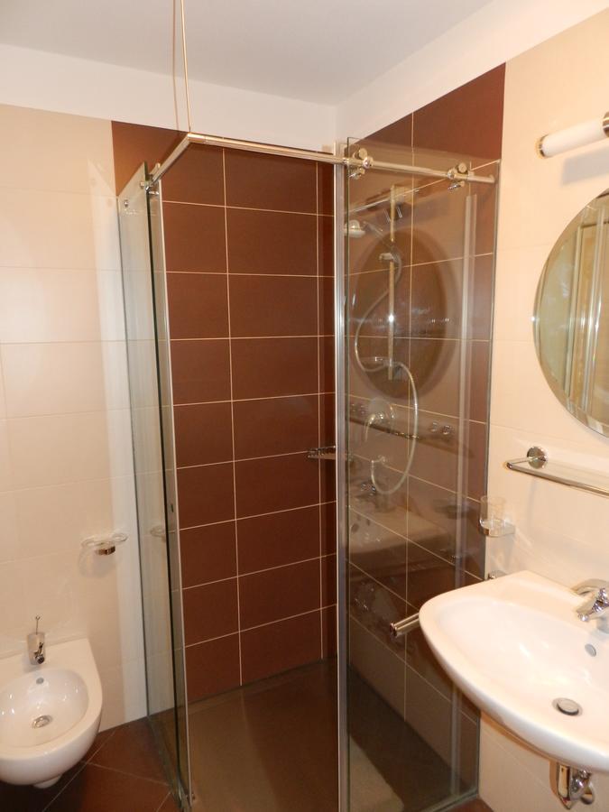 Apartments Bachmann San Candido Dış mekan fotoğraf