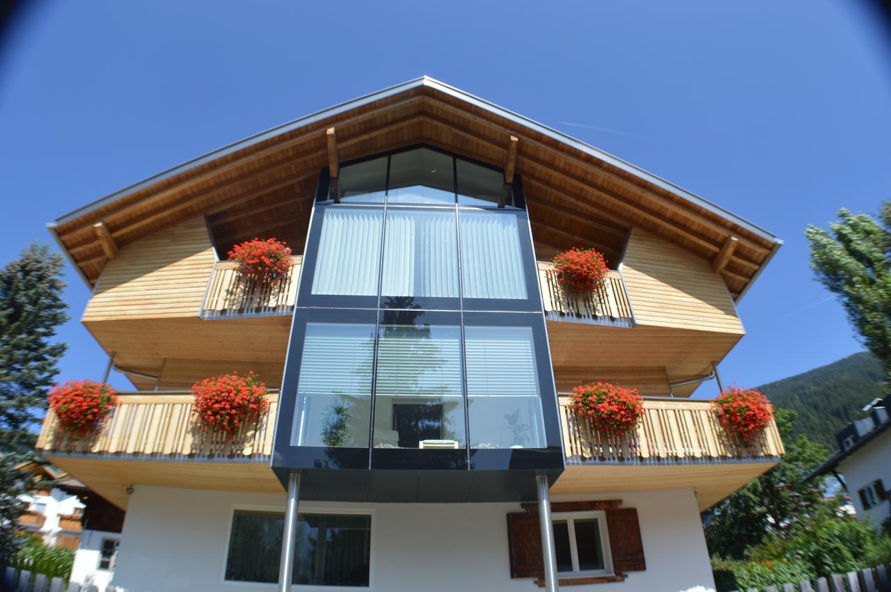 Apartments Bachmann San Candido Dış mekan fotoğraf